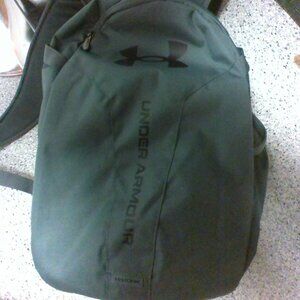 under armour storm back pack